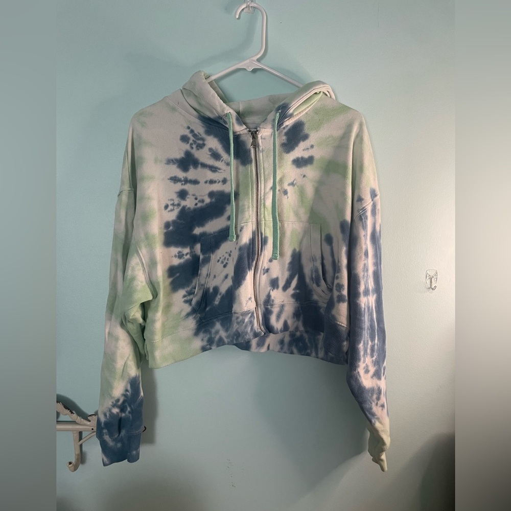 AEROPOSTALE tie-dye cropped zipper hoodie